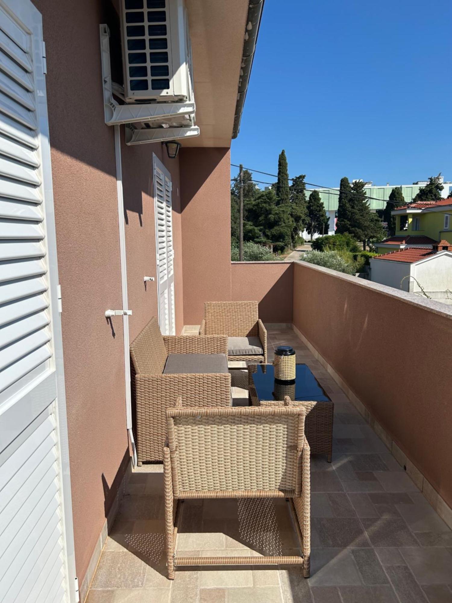Apartman L&A Lägenhet Biograd Na Moru Exteriör bild
