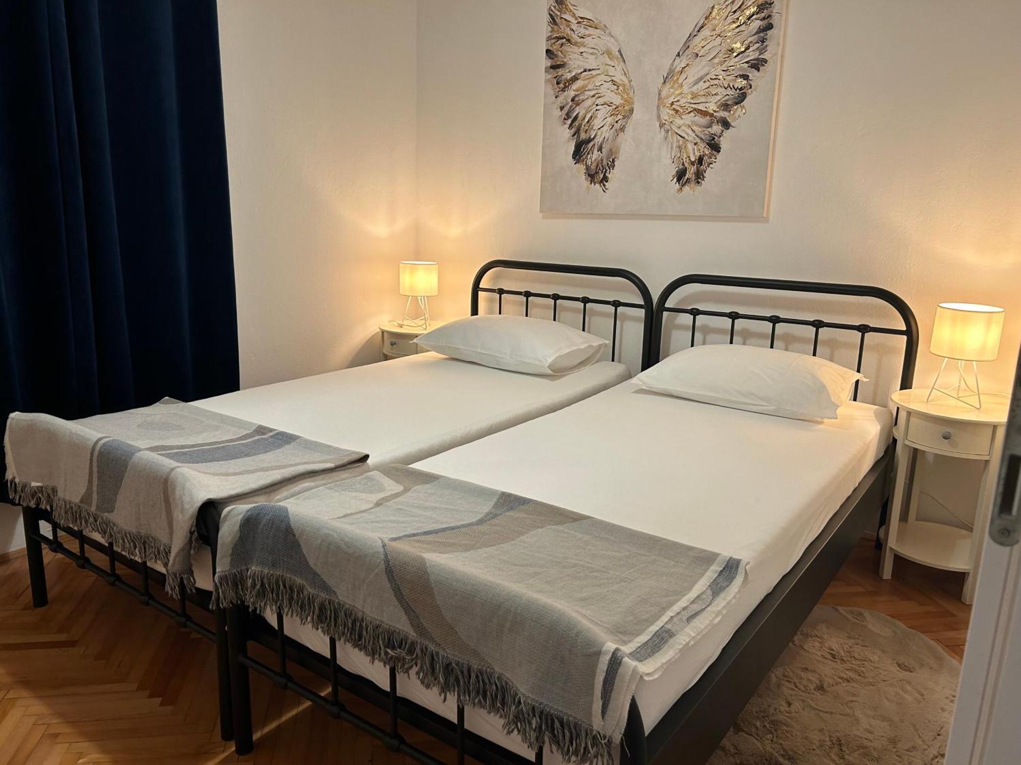 Apartman L&A Lägenhet Biograd Na Moru Exteriör bild