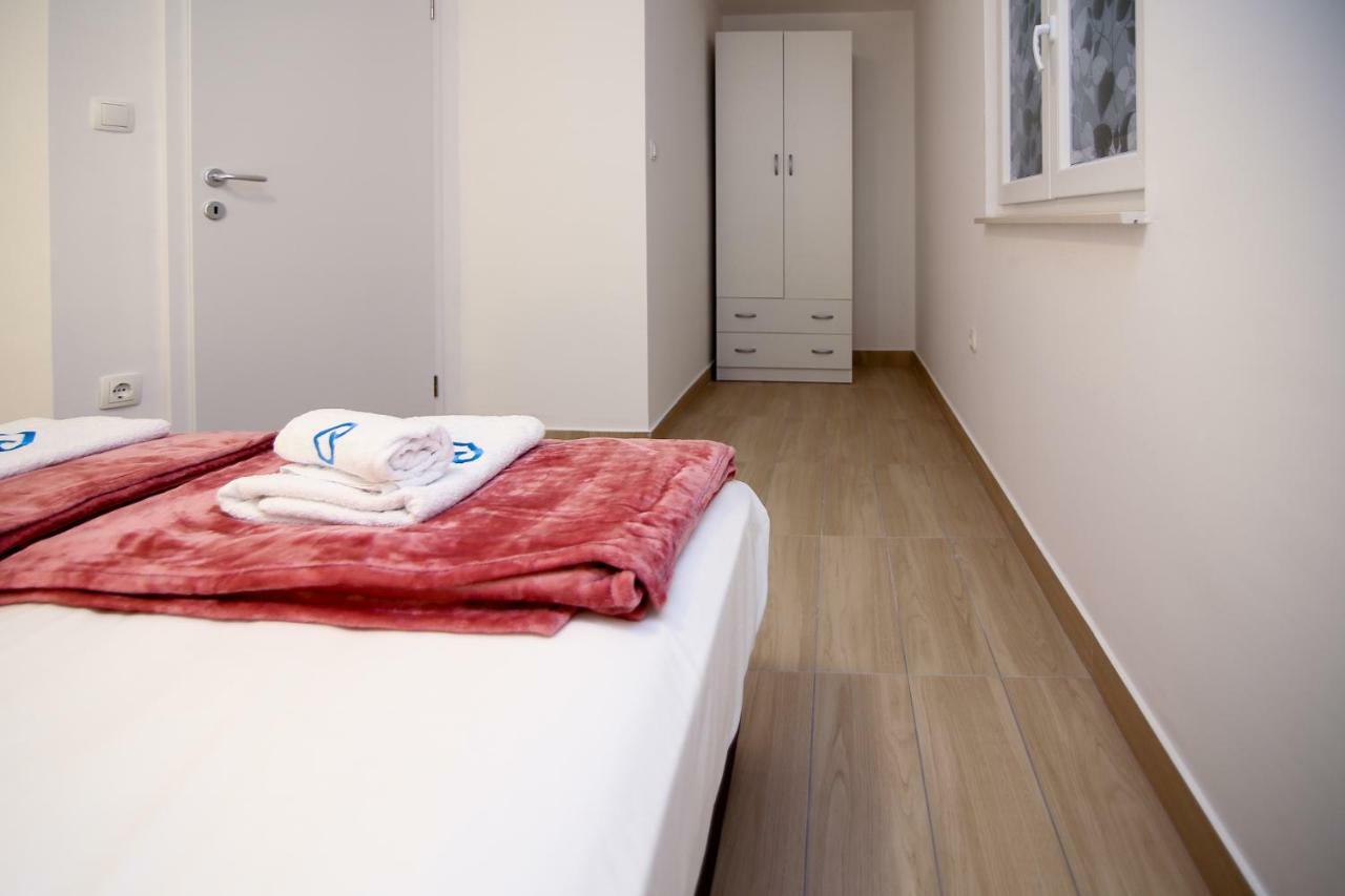 Apartman L&A Lägenhet Biograd Na Moru Exteriör bild