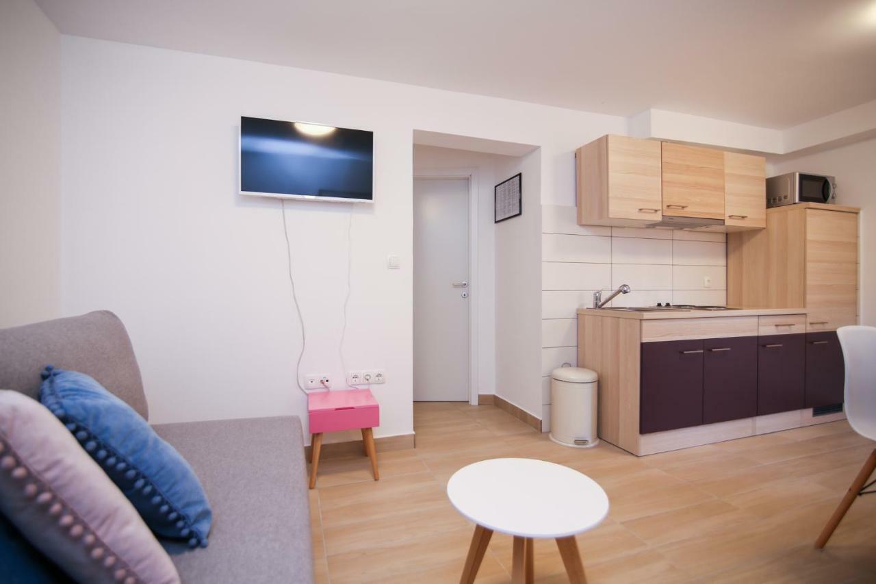 Apartman L&A Lägenhet Biograd Na Moru Exteriör bild